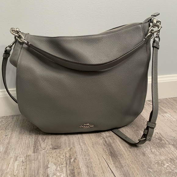 Coach leather hobo shoulder crossbody bag Gray EUC barely used - Picture 2 of 6